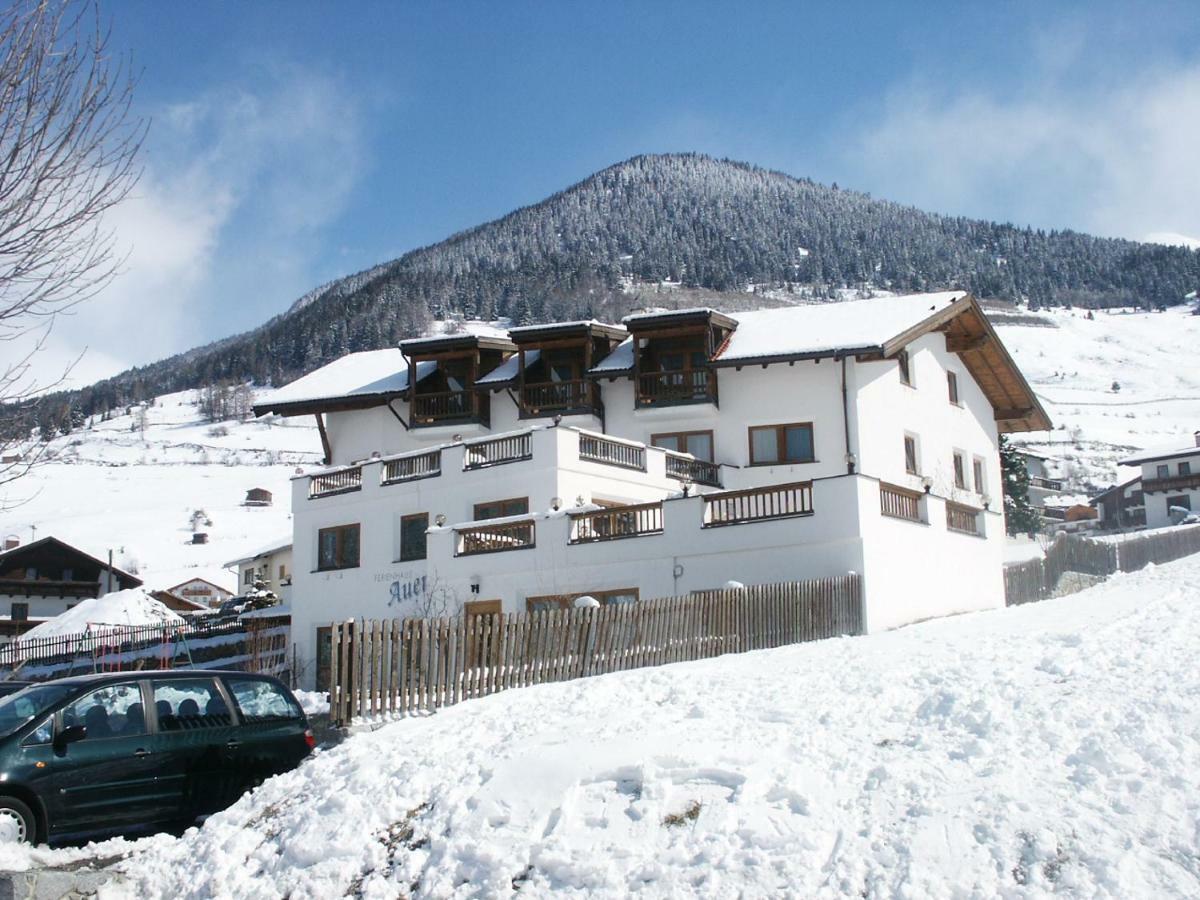 Ferienhaus Auer ナウダース エクステリア 写真